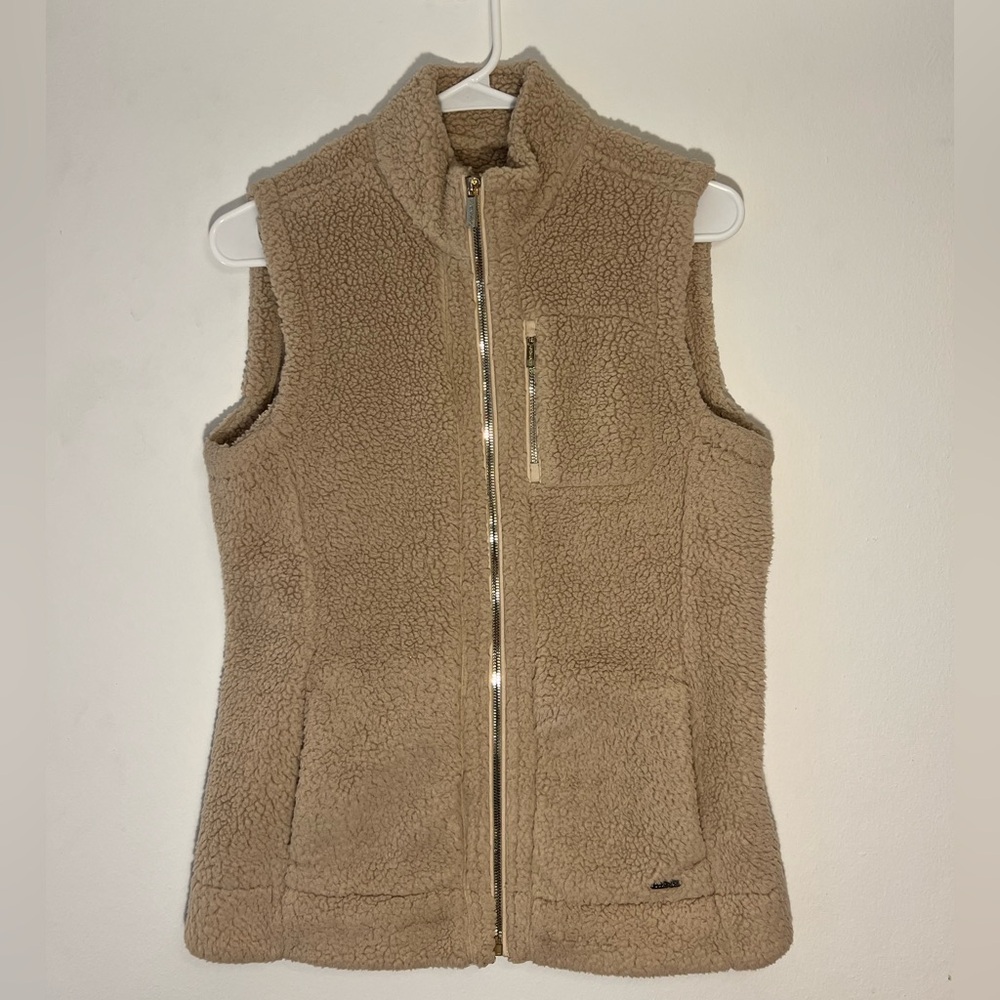 Calvin Klein Tan Fuzzy Vest ✨